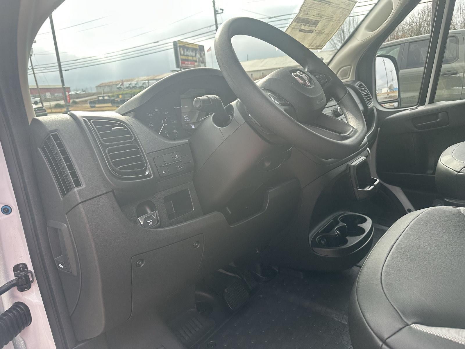 2026 RAM 1500 RAM 1500 TRADESMAN CREW CAB 4X4 5'7' BOX