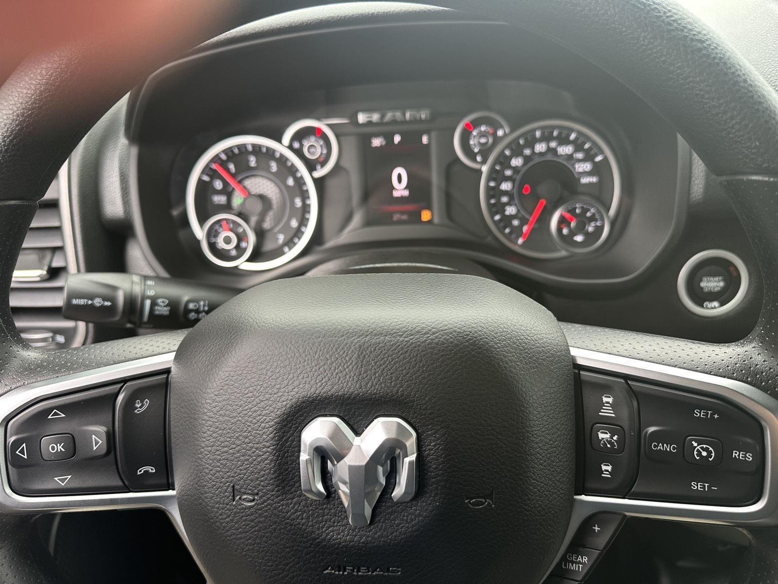 2026 RAM 1500 RAM 1500 TRADESMAN CREW CAB 4X4 5'7' BOX