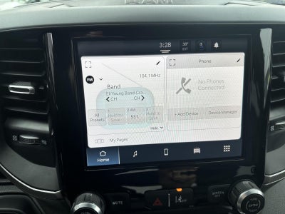 2026 RAM 1500 RAM 1500 TRADESMAN CREW CAB 4X4 5'7' BOX