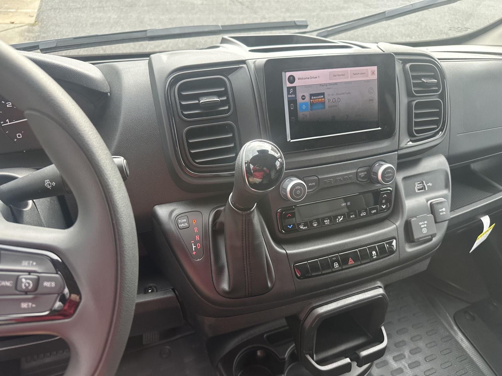 2026 RAM 1500 RAM 1500 TRADESMAN CREW CAB 4X4 5'7' BOX