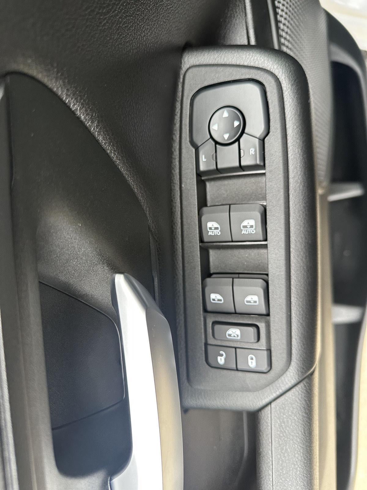 2026 RAM 1500 RAM 1500 TRADESMAN CREW CAB 4X4 5'7' BOX