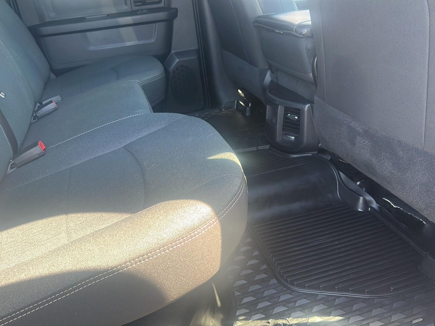 2024 RAM 2500 Tradesman Crew Cab 4x4 6'4' Box