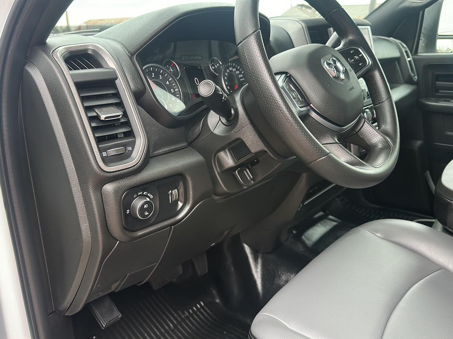 2026 RAM 2500 RAM 2500 TRADESMAN CREW CAB 4X4 6'4' BOX