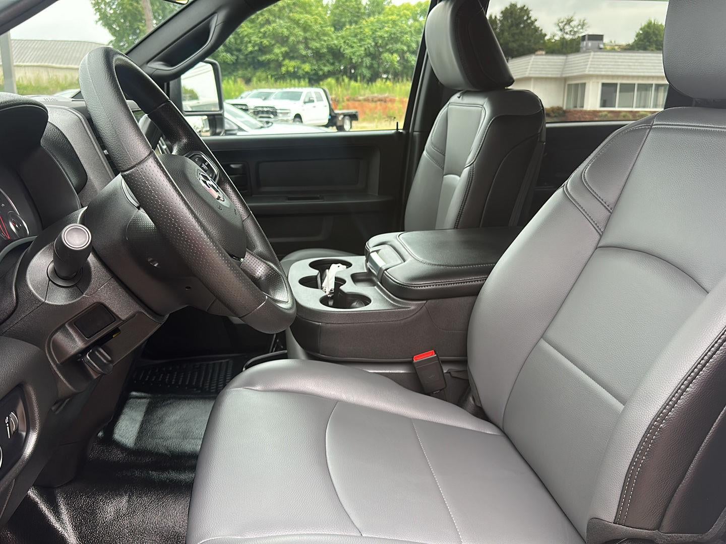 2026 RAM 2500 RAM 2500 TRADESMAN CREW CAB 4X4 6'4' BOX