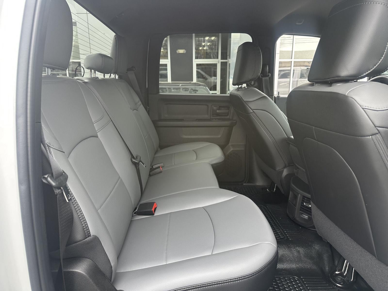 2026 RAM 2500 RAM 2500 TRADESMAN CREW CAB 4X4 6'4' BOX