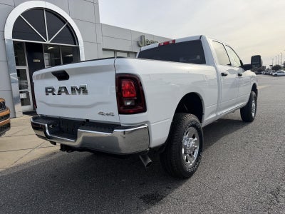 2027 RAM 2500 RAM 2500 TRADESMAN CREW CAB 4X4 6'4' BOX
