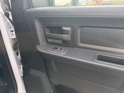 2027 RAM 2500 RAM 2500 TRADESMAN CREW CAB 4X4 6'4' BOX