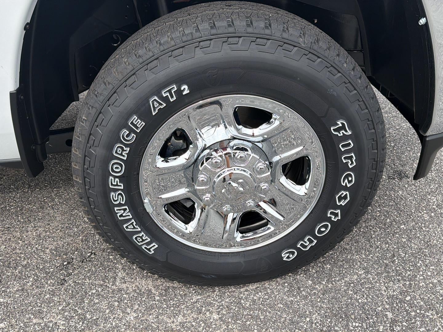 2027 RAM 2500 RAM 2500 TRADESMAN CREW CAB 4X4 6'4' BOX