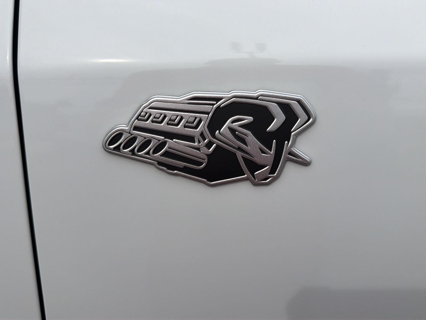 2027 RAM 2500 RAM 2500 TRADESMAN CREW CAB 4X4 6'4' BOX