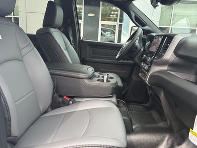 2027 RAM 2500 RAM 2500 TRADESMAN CREW CAB 4X4 6'4' BOX