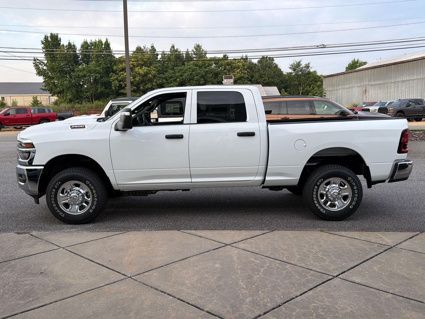 2026 RAM 2500 RAM 2500 TRADESMAN CREW CAB 4X4 6'4' BOX