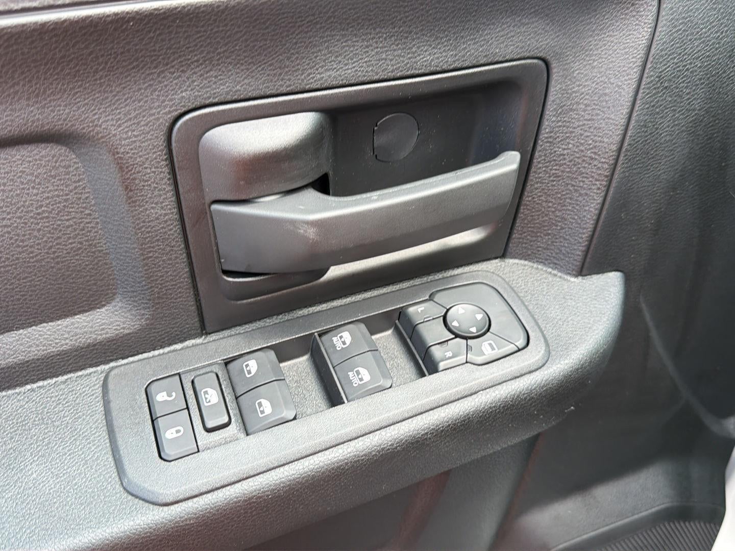 2026 RAM 2500 RAM 2500 TRADESMAN CREW CAB 4X4 6'4' BOX