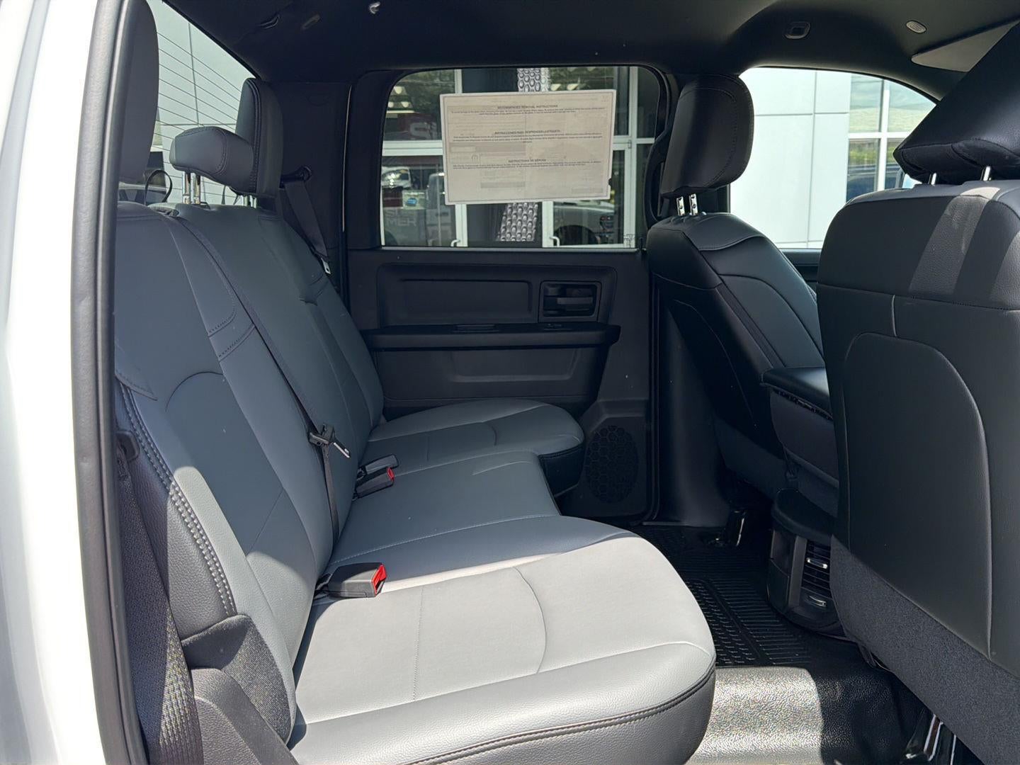 2026 RAM 2500 RAM 2500 TRADESMAN CREW CAB 4X4 6'4' BOX