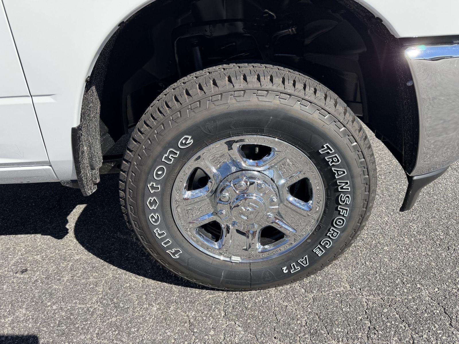 2027 RAM 2500 RAM 2500 TRADESMAN CREW CAB 4X4 6'4' BOX
