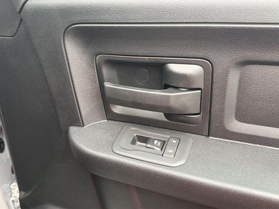 2027 RAM 2500 RAM 2500 TRADESMAN CREW CAB 4X4 6'4' BOX