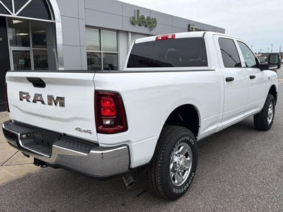 2027 RAM 2500 RAM 2500 TRADESMAN CREW CAB 4X4 6'4' BOX