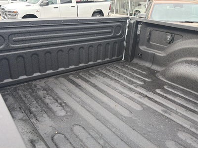 2027 RAM 2500 RAM 2500 TRADESMAN CREW CAB 4X4 6'4' BOX