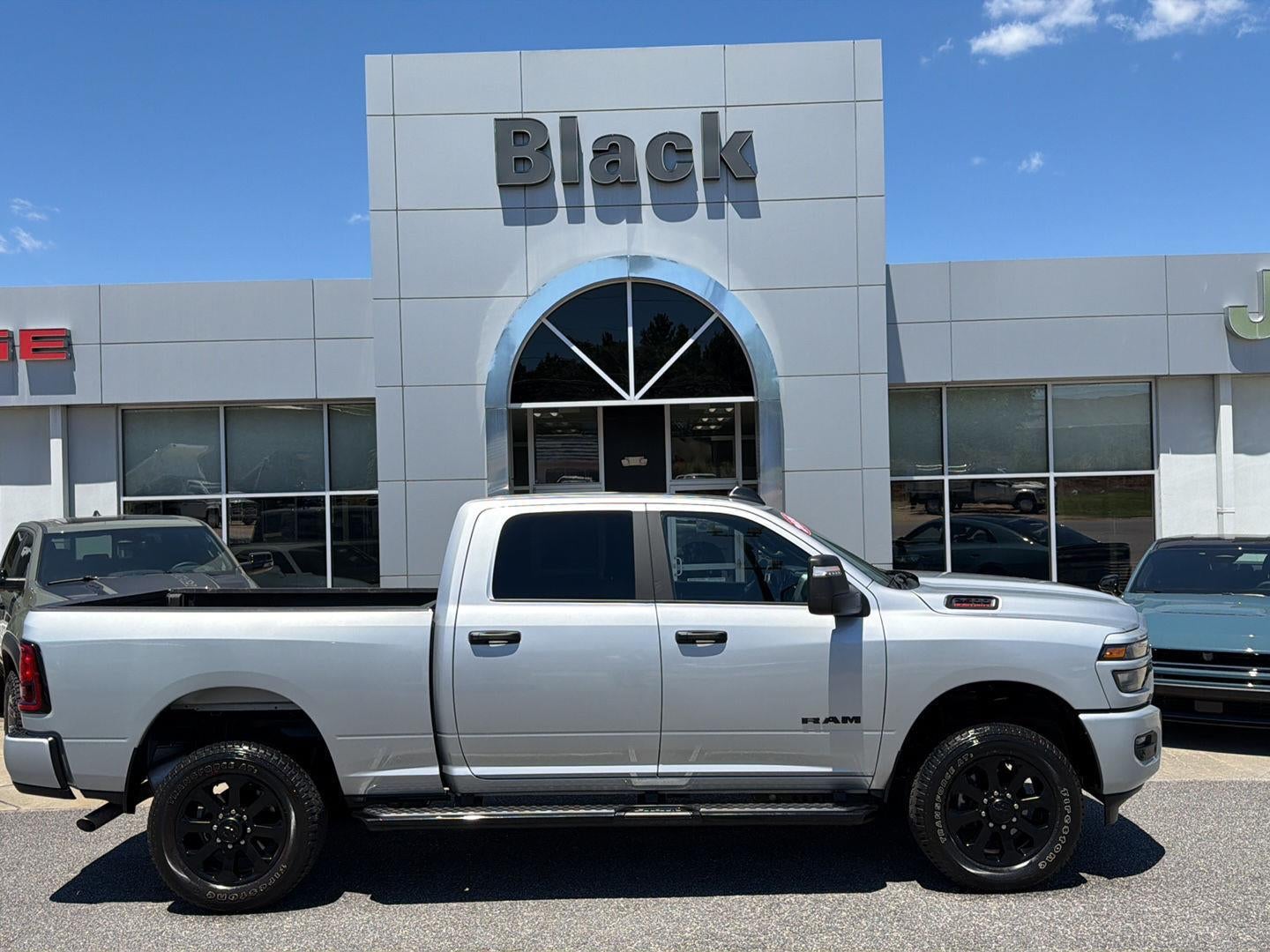 2026 RAM 2500 Big Horn Crew Cab 4x4 6'4' Box