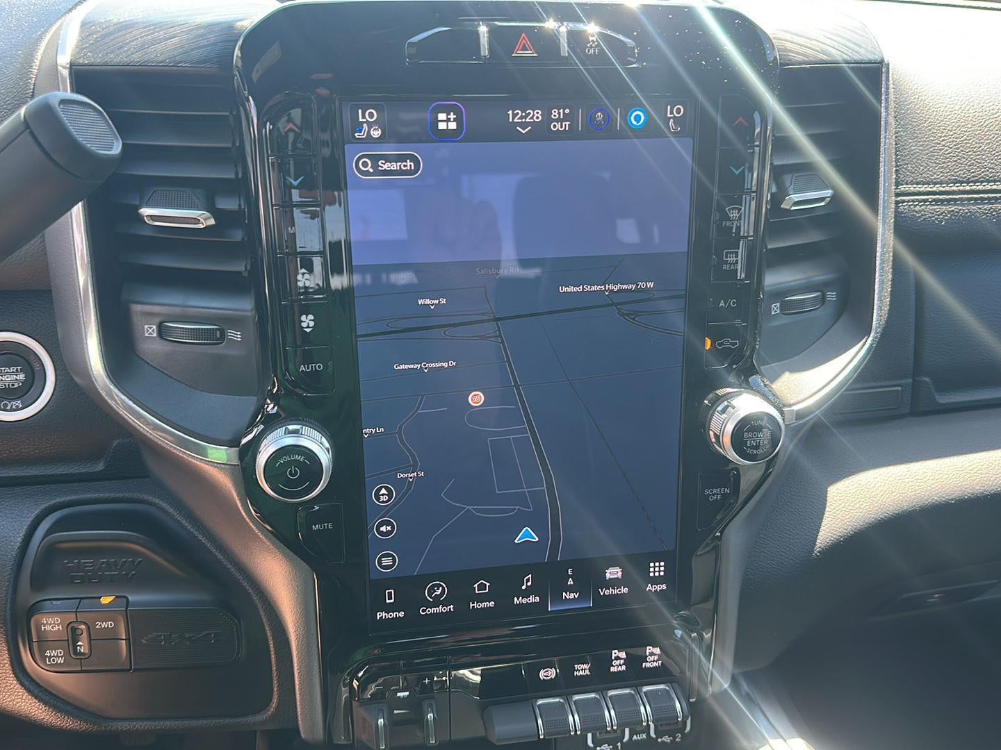 2024 RAM 2500 Laramie Crew Cab 4x4 6'4' Box