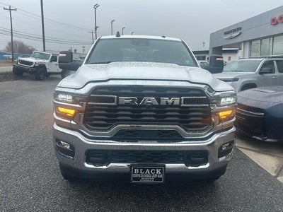 2026 RAM 2500 RAM 2500 TRADESMAN CREW CAB 4X4 8' BOX