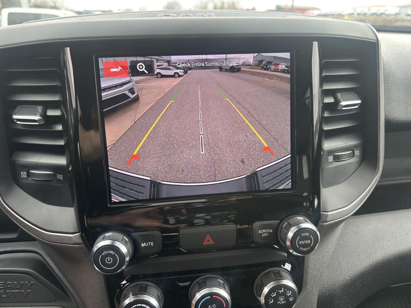 2026 RAM 2500 RAM 2500 TRADESMAN CREW CAB 4X4 8' BOX