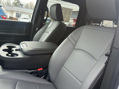 2026 RAM 2500 RAM 2500 TRADESMAN CREW CAB 4X4 8' BOX