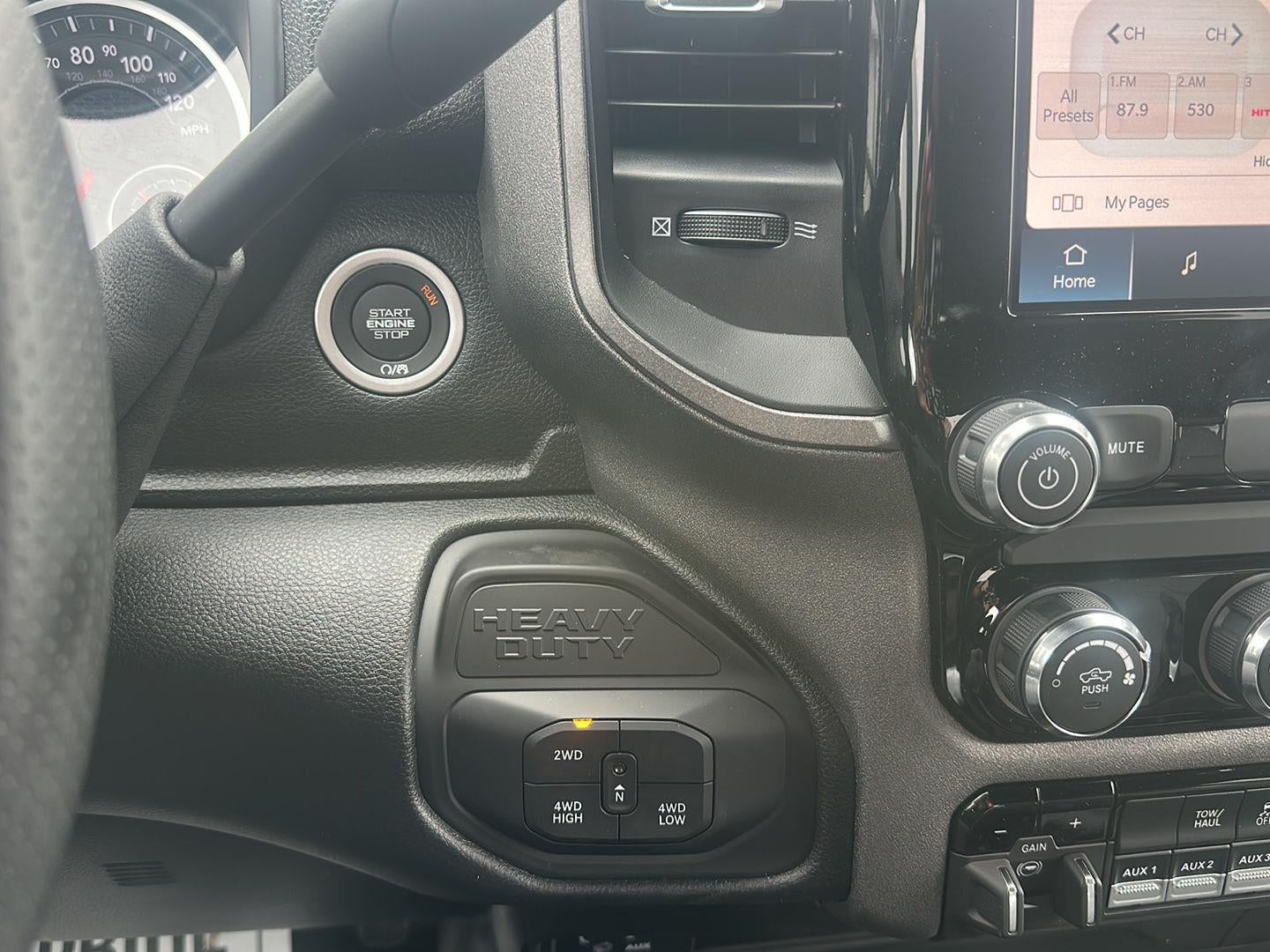 2026 RAM 2500 RAM 2500 TRADESMAN CREW CAB 4X4 8' BOX