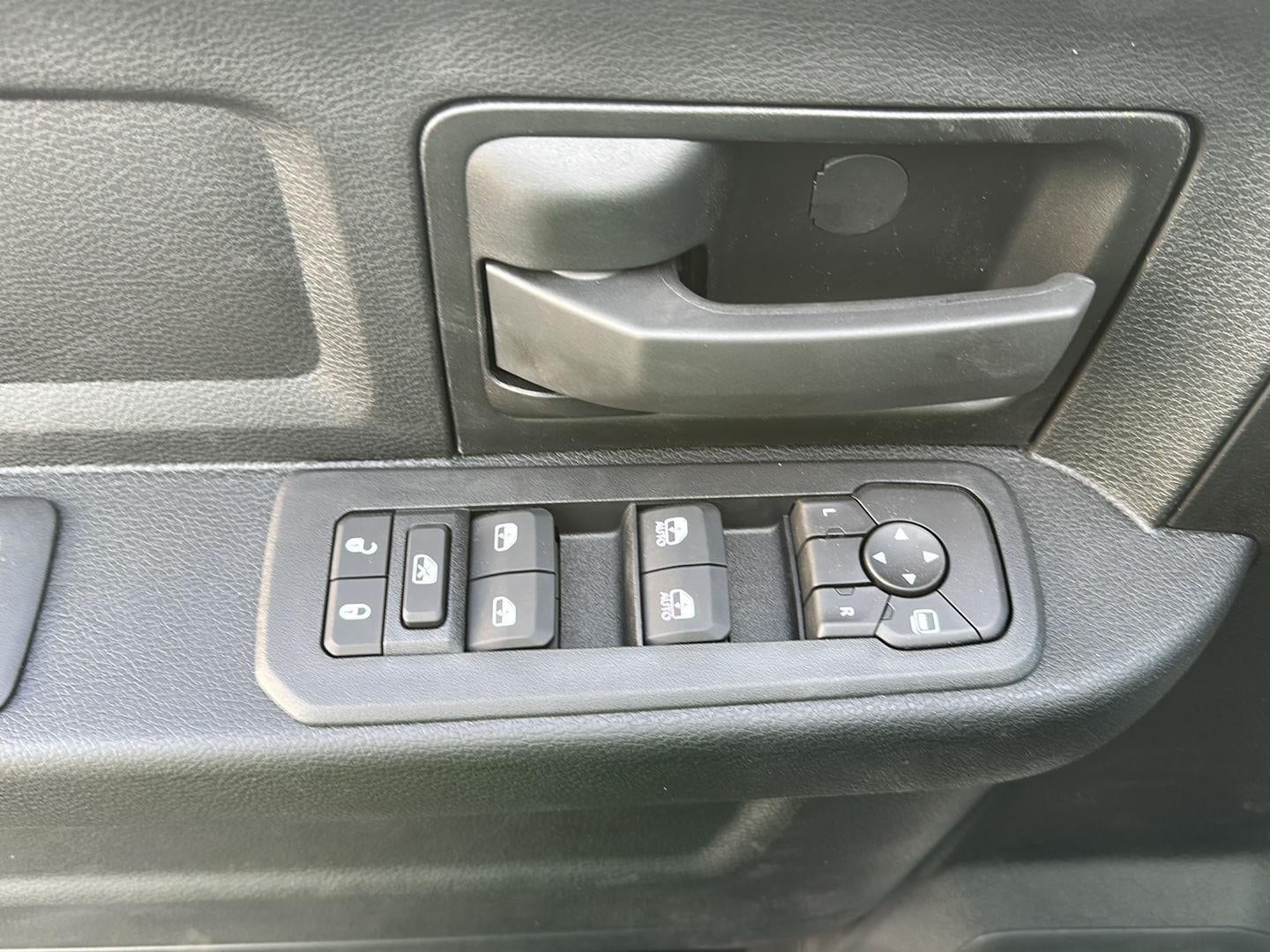 2026 RAM 2500 RAM 2500 TRADESMAN CREW CAB 4X4 8' BOX