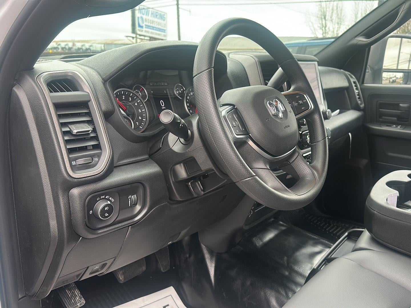 2026 RAM 2500 RAM 2500 TRADESMAN CREW CAB 4X4 8' BOX