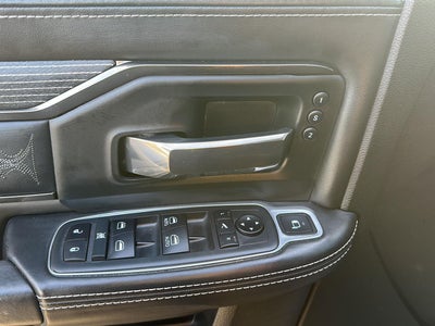 2020 RAM 2500 Limited Crew Cab 4X4 6'4' Box