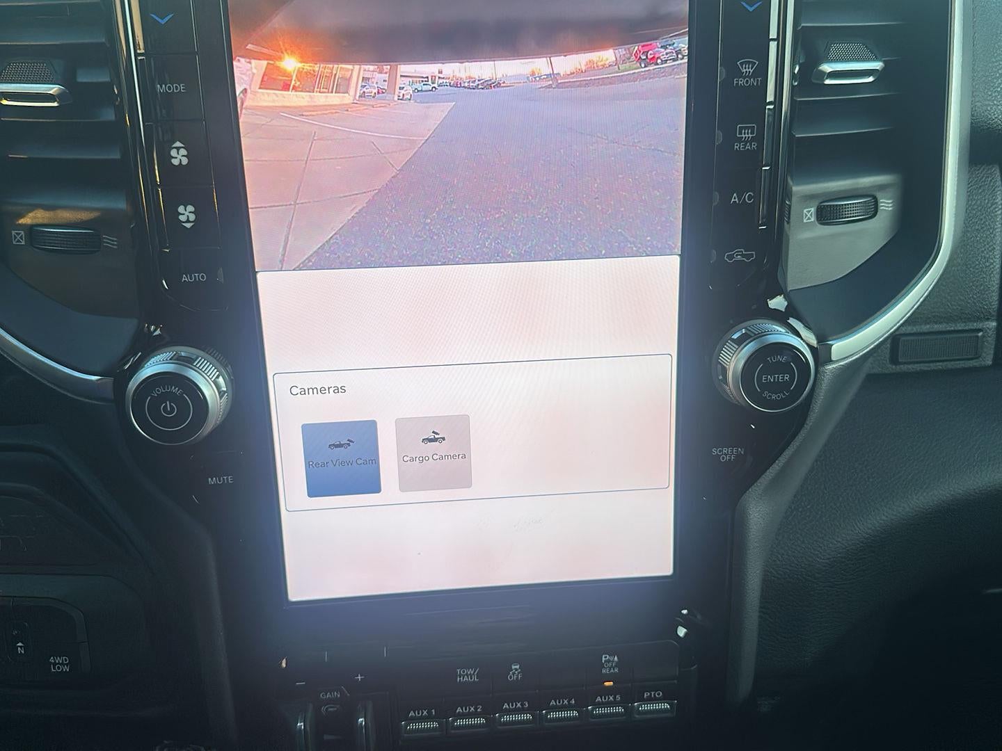 2026 RAM 5500 RAM 5500 BIG HORN CHASSIS REGULAR CAB 4X4 60' CA