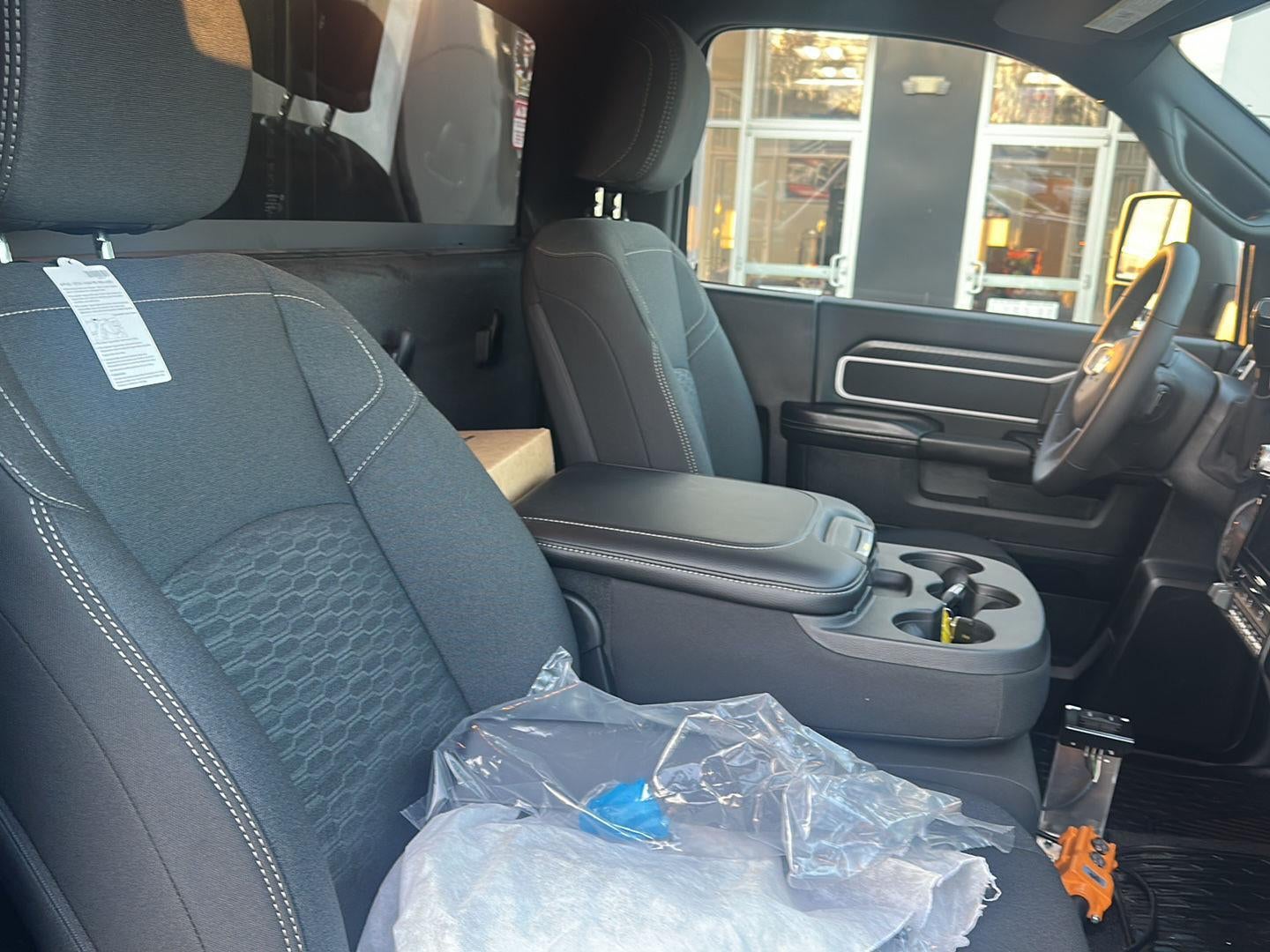 2026 RAM 5500 RAM 5500 BIG HORN CHASSIS REGULAR CAB 4X4 60' CA