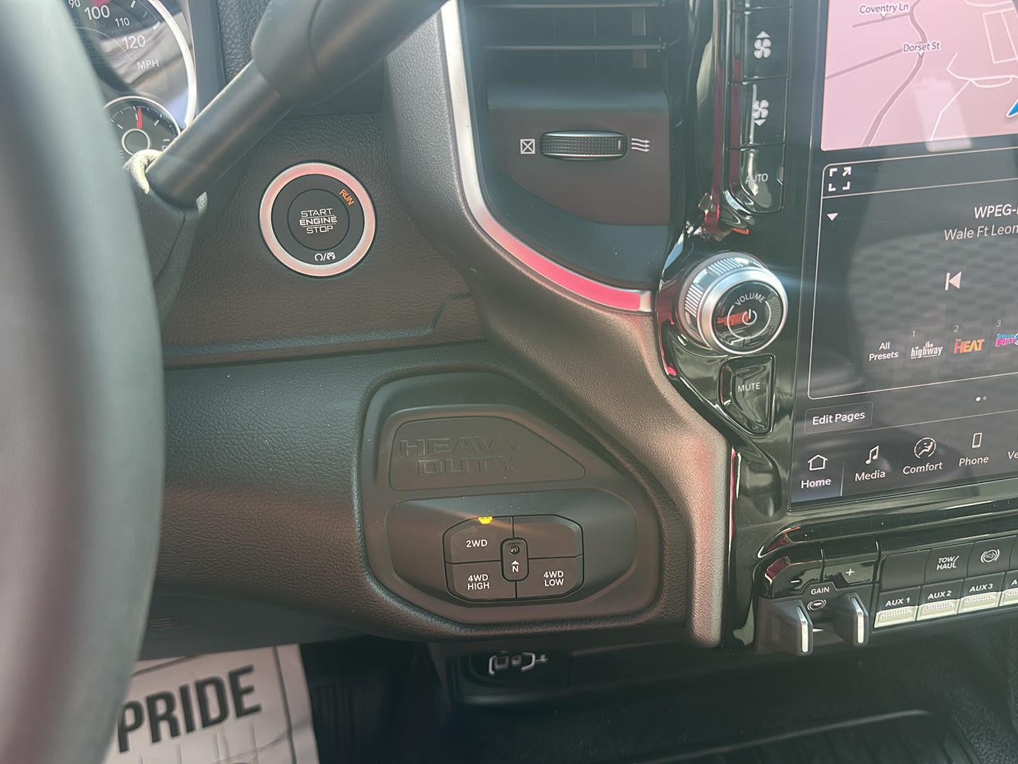 2025 RAM 5500 RAM 5500 BIG HORN CHASSIS REGULAR CAB 4X4 60' CA