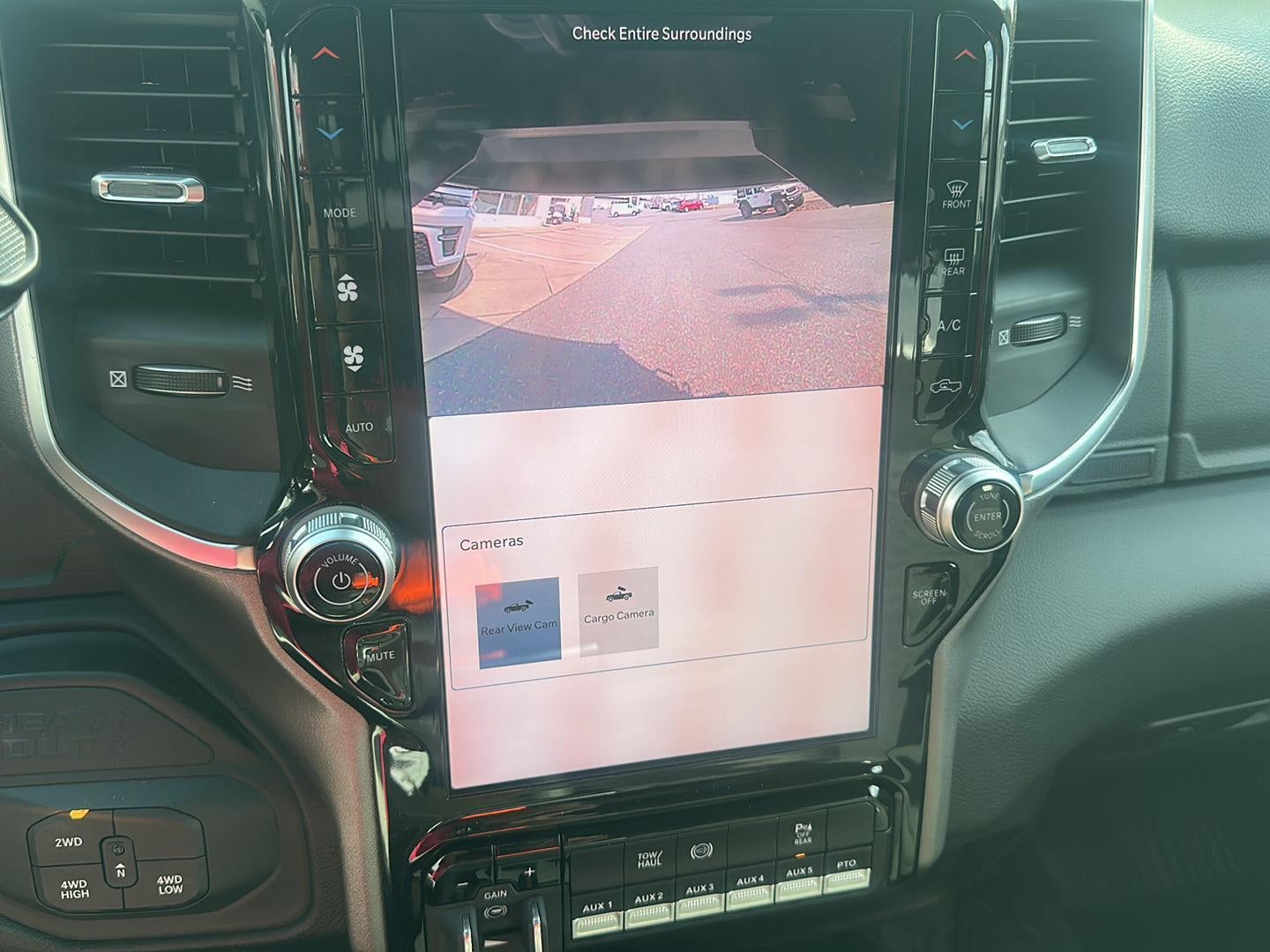 2025 RAM 5500 RAM 5500 BIG HORN CHASSIS REGULAR CAB 4X4 60' CA