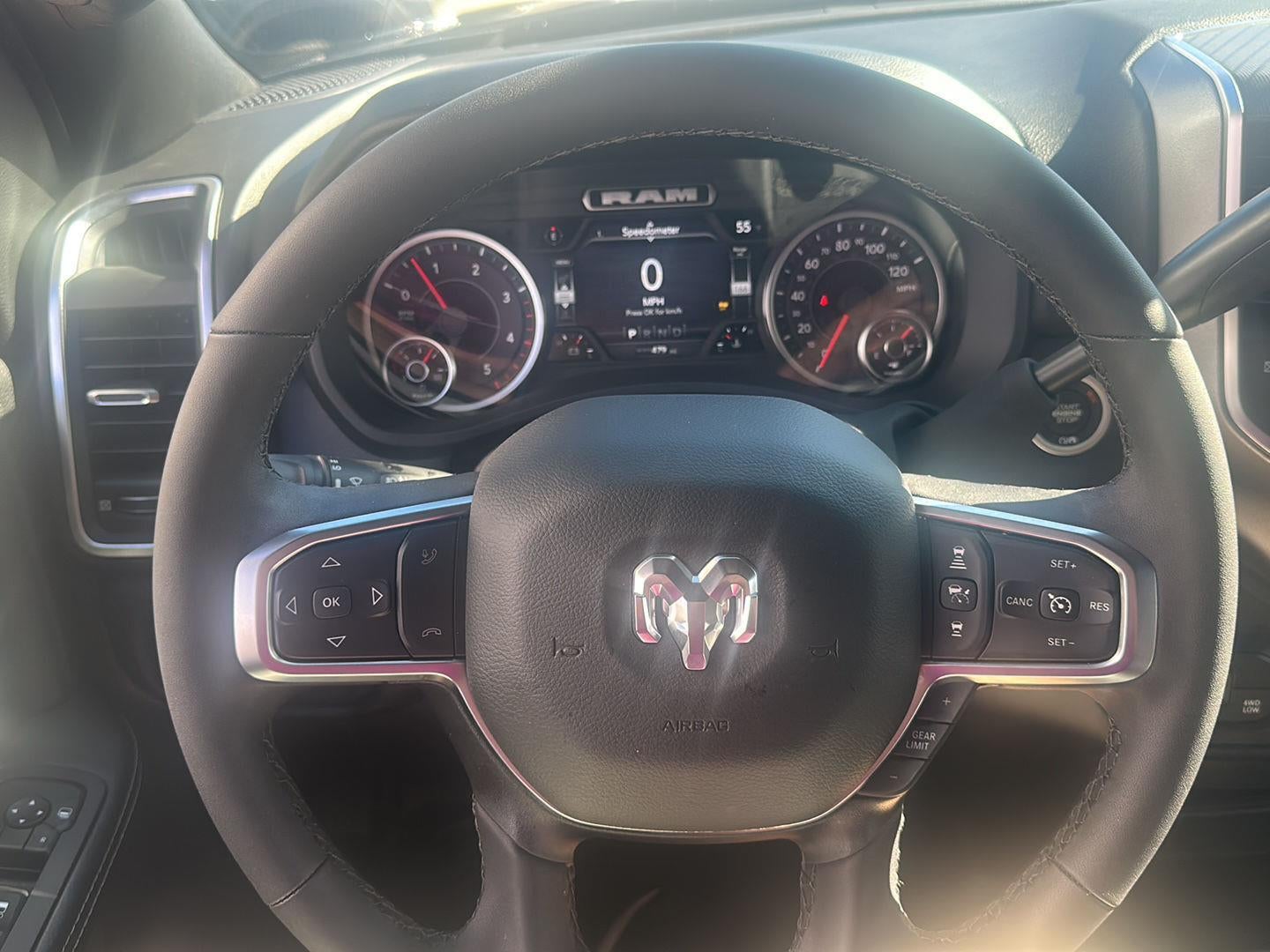 2026 RAM 5500 RAM 5500 BIG HORN CHASSIS REGULAR CAB 4X4 60' CA