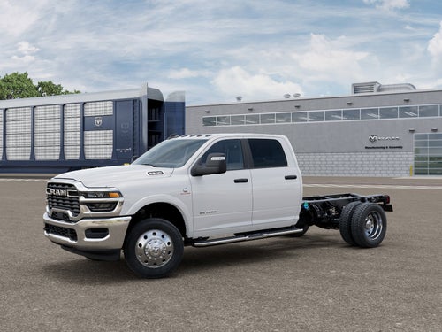 2027 RAM 5500 RAM 5500 BIG HORN CHASSIS CREW CAB 4X4 60' CA