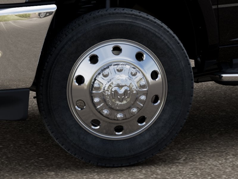 2027 RAM 5500 RAM 5500 BIG HORN CHASSIS CREW CAB 4X4 60' CA