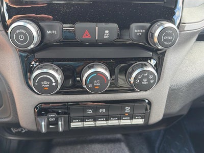 2026 RAM 5500 RAM 5500 TRADESMAN CHASSIS CREW CAB 4X4 84' CA