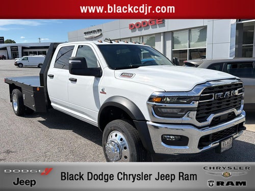 2026 RAM 5500 RAM 5500 TRADESMAN CHASSIS CREW CAB 4X4 84' CA