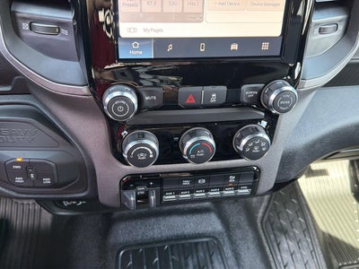 2026 RAM 5500 RAM 5500 TRADESMAN CHASSIS CREW CAB 4X4 84' CA