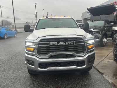 2026 RAM 3500 RAM 3500 TRADESMAN CREW CAB CHASSIS 4X4 60' CA