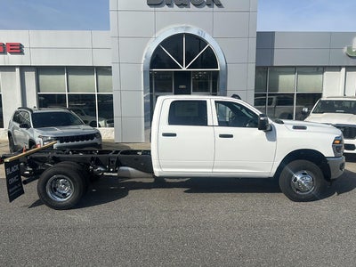 2026 RAM 3500 RAM 3500 TRADESMAN CREW CAB CHASSIS 4X4 60' CA