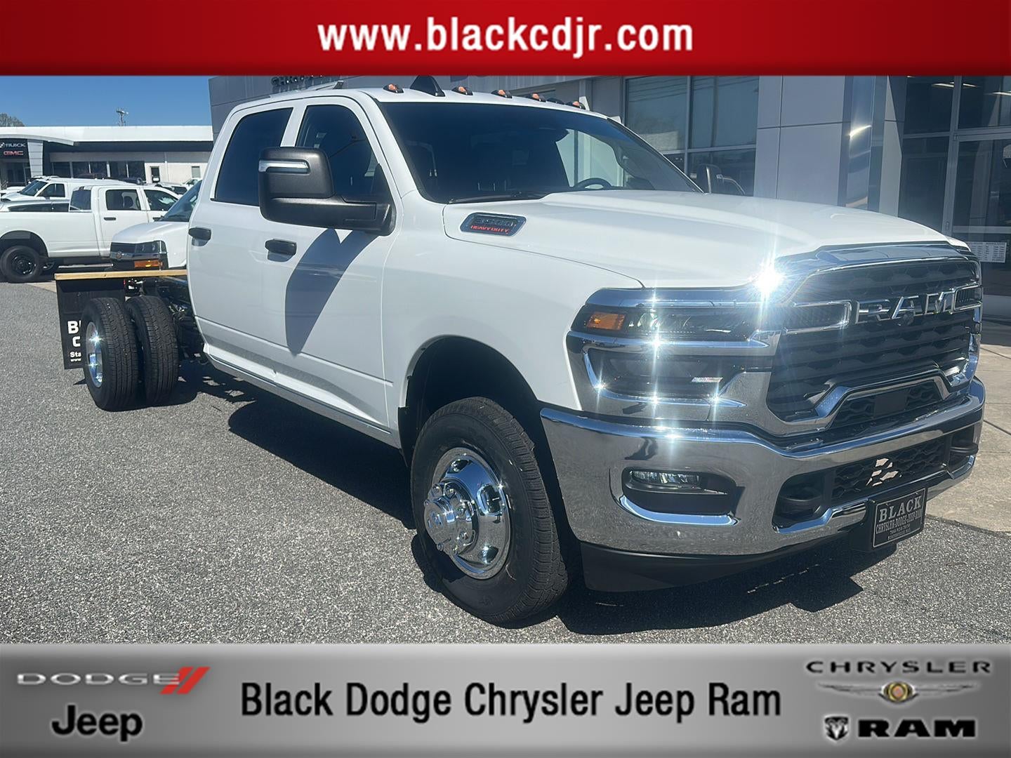 2026 RAM 3500 RAM 3500 TRADESMAN CREW CAB CHASSIS 4X4 60' CA
