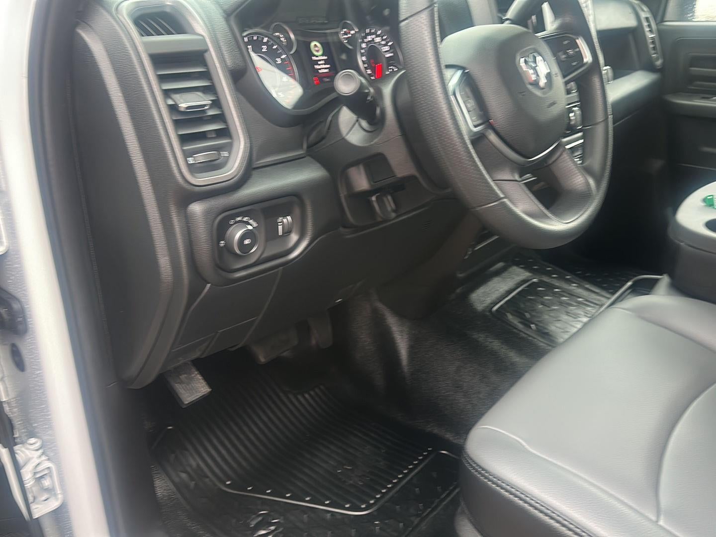 2026 RAM 3500 RAM 3500 TRADESMAN CREW CAB CHASSIS 4X4 60' CA