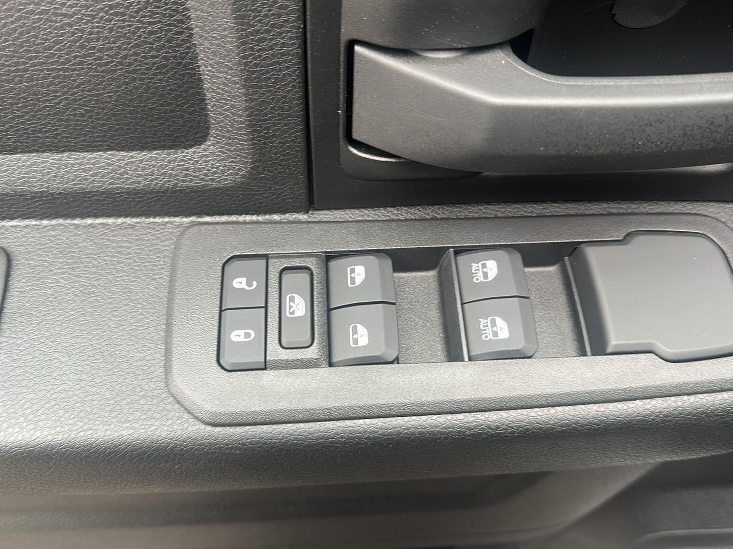 2026 RAM 3500 RAM 3500 TRADESMAN CREW CAB CHASSIS 4X4 60' CA