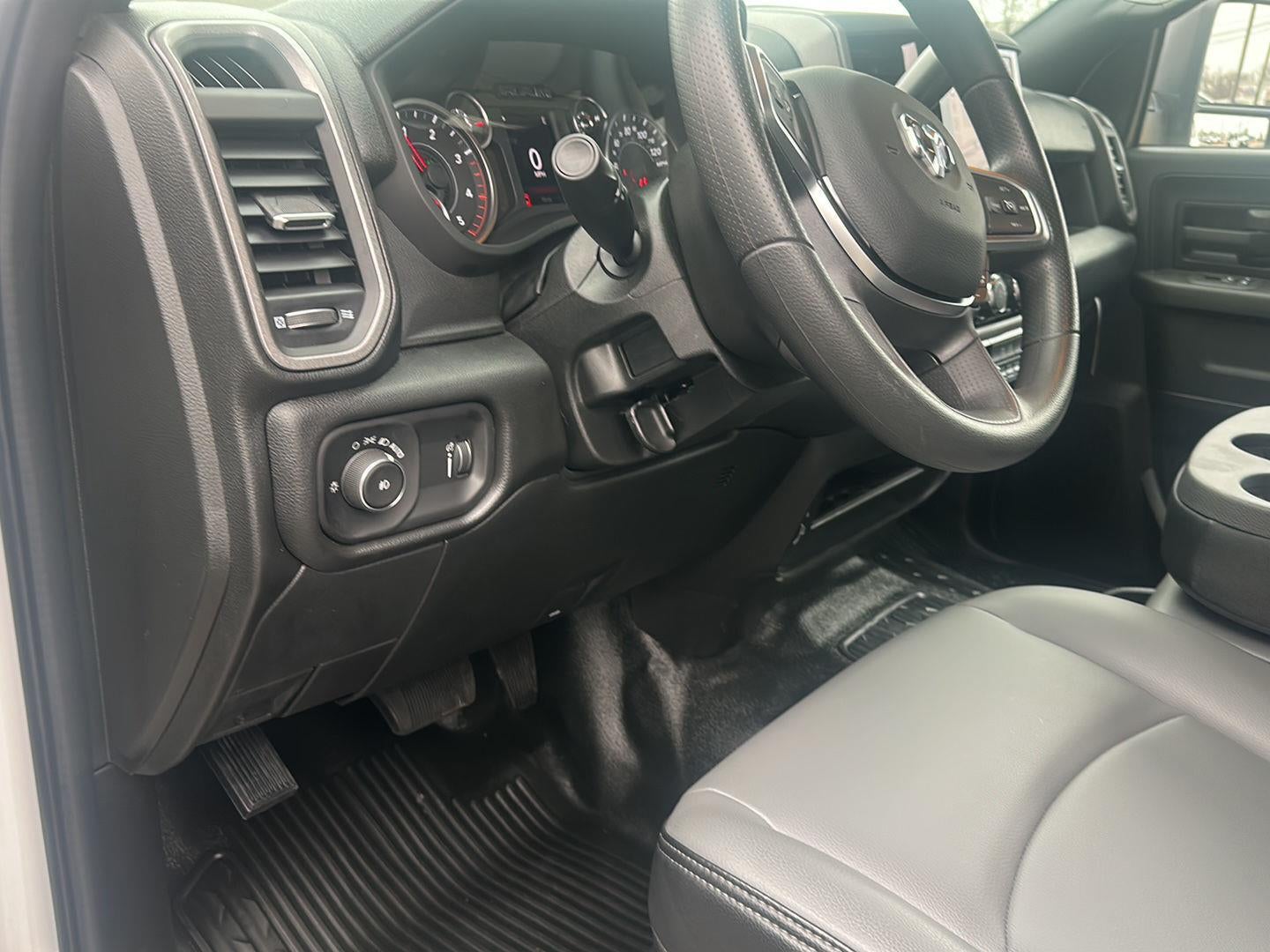 2026 RAM 3500 RAM 3500 TRADESMAN CREW CAB CHASSIS 4X4 60' CA