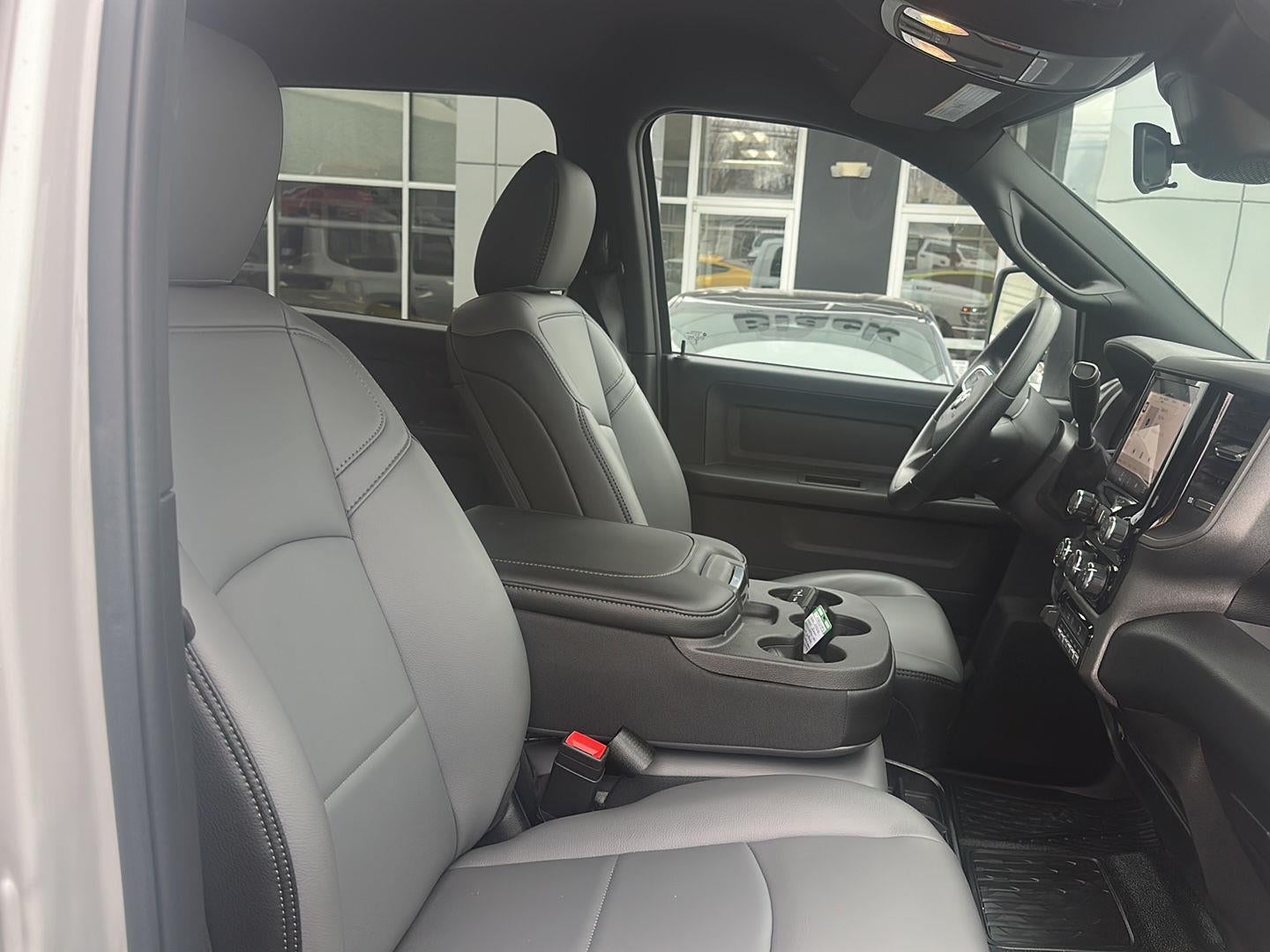 2026 RAM 3500 RAM 3500 TRADESMAN CREW CAB CHASSIS 4X4 60' CA