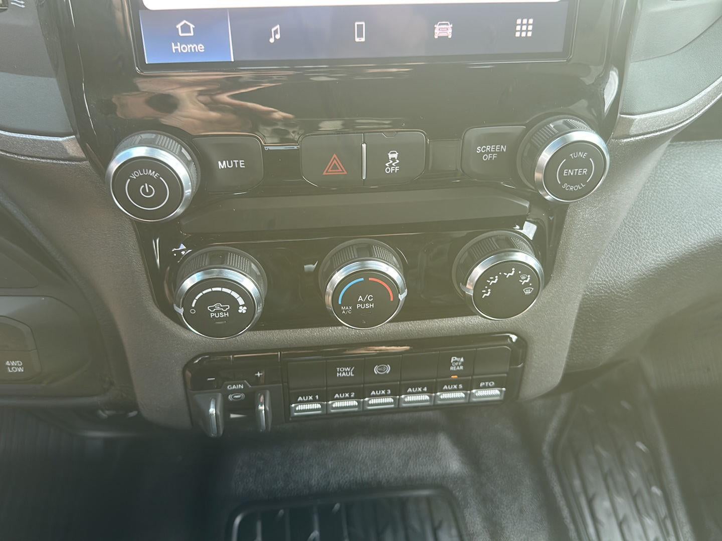 2026 RAM 3500 RAM 3500 TRADESMAN CREW CAB CHASSIS 4X4 60' CA