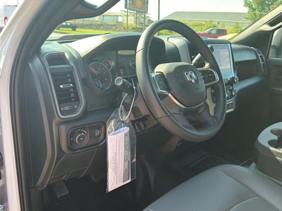 2027 RAM 3500 RAM 3500 TRADESMAN CREW CAB CHASSIS 4X4 60' CA