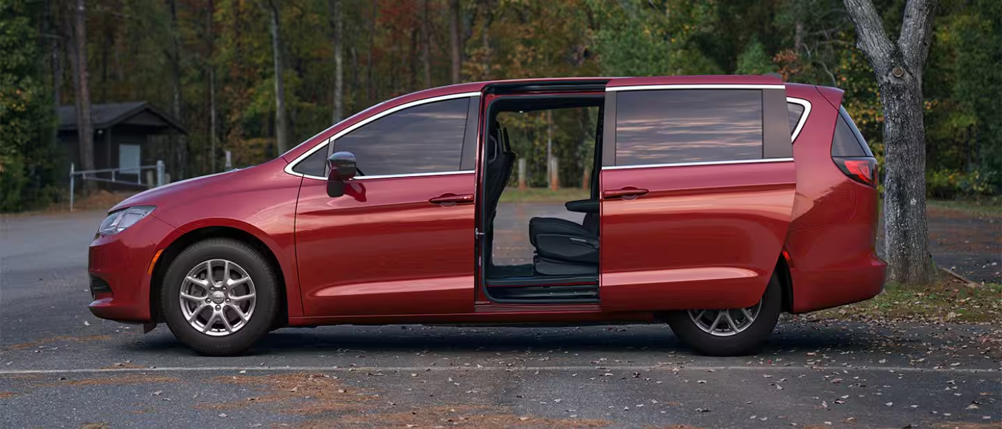 2026 Chrysler Voyager